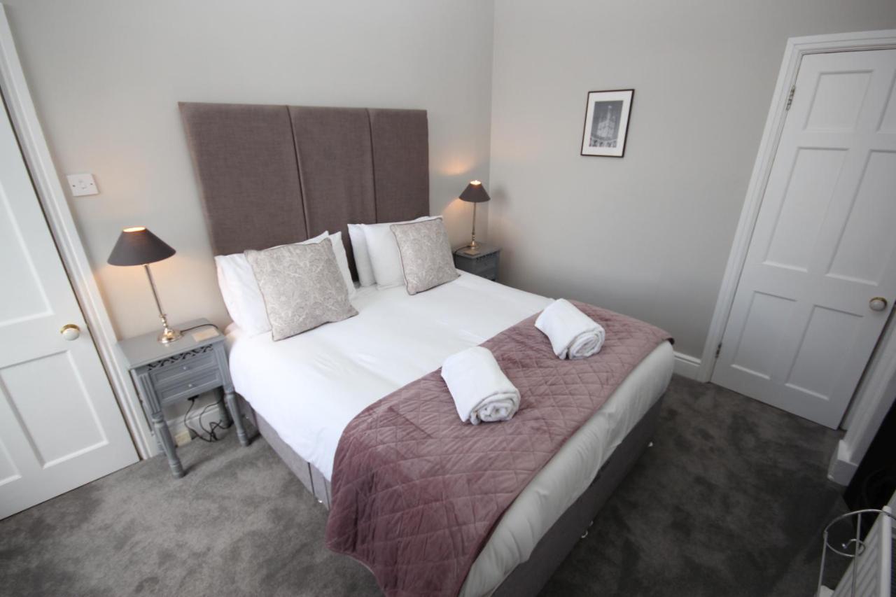 Park View Two-Bedroom Apartment Bath Luaran gambar